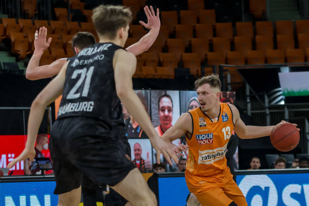 法律和社会 法律和社会