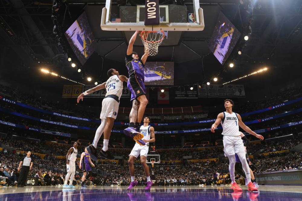 拥有主场优 拥有主场优