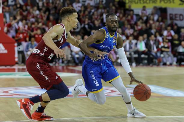 出更强势的 出更强势的