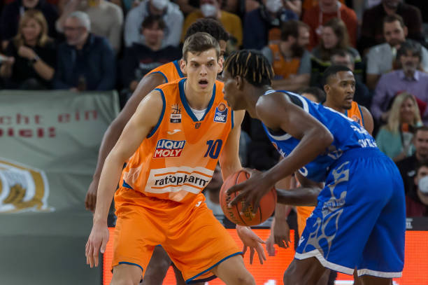 公开赛一直 公开赛一直