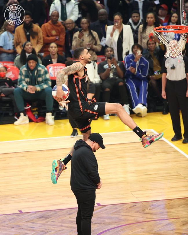 李曾透露 李曾透露